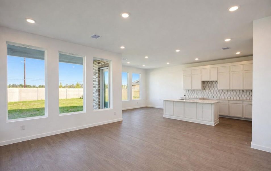 Spacious, unfurnished interior of a new home in Cypress Green, Hockley (Image 14).