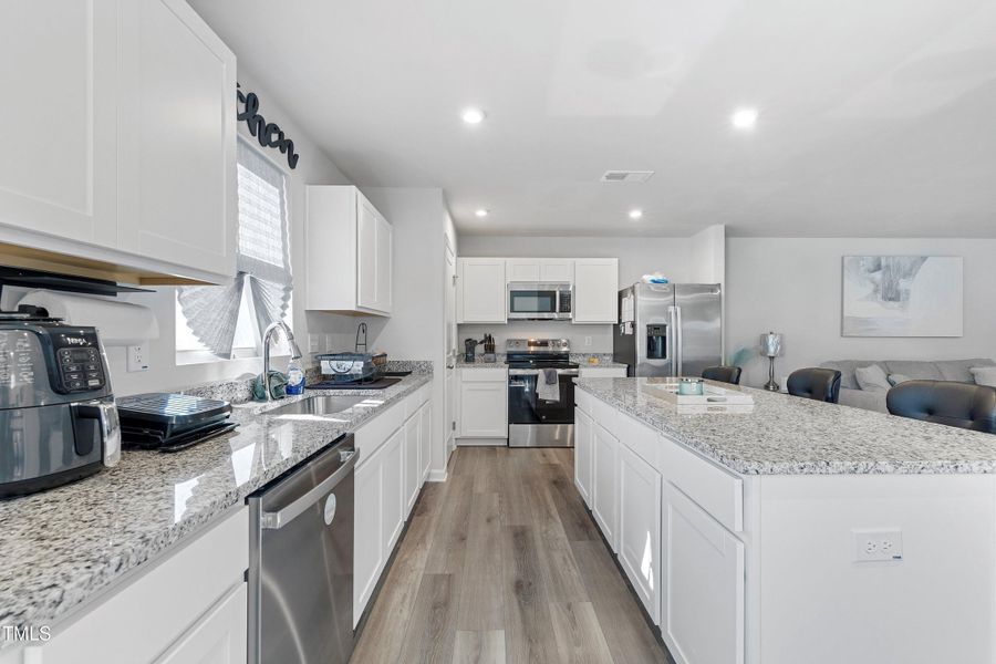 12-757 Jasmine St_0440