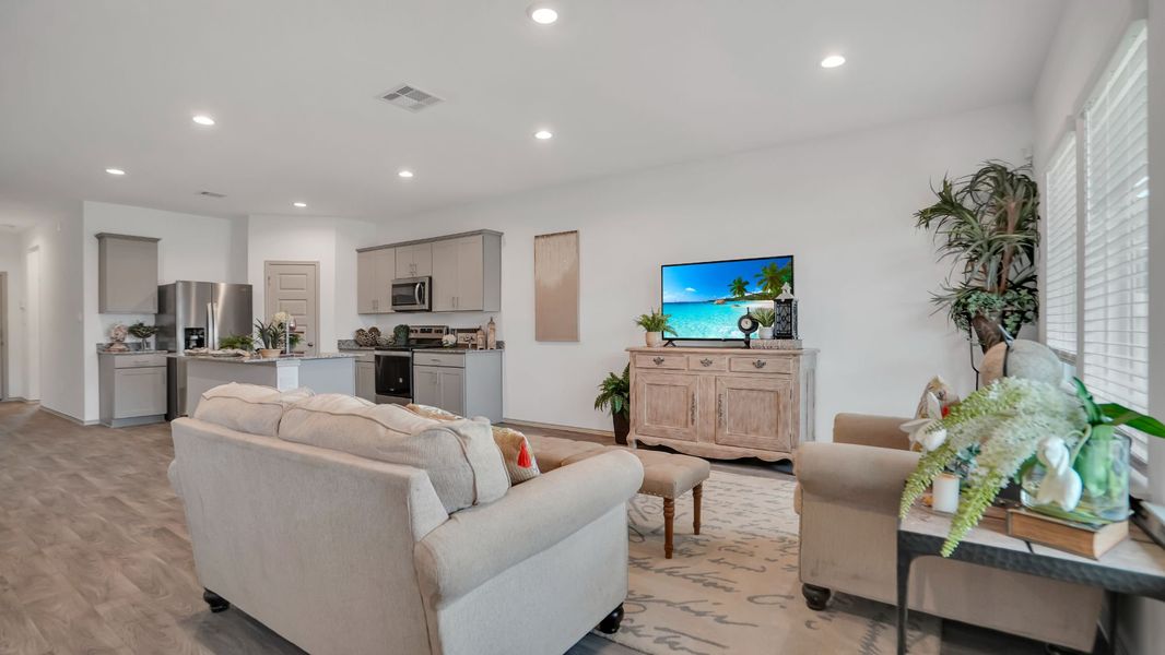 Representative furnished interior of a home built from the MITCHELL by D.R. Horton in Westward Pointe, Sealy (Image 11).