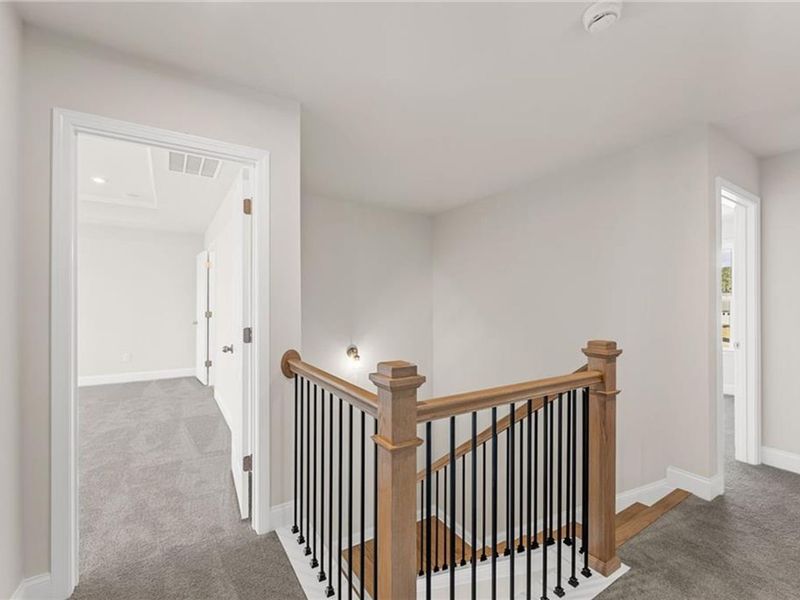 Spacious, unfurnished interior of a new home in Wehunt Meadows, Hoschton (Image 20).