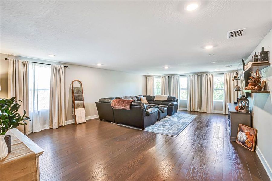 Furnished interior view inside a new home in , Minneola (Image 49). Furnished interior view inside a new home in , Minneola (Image 49).