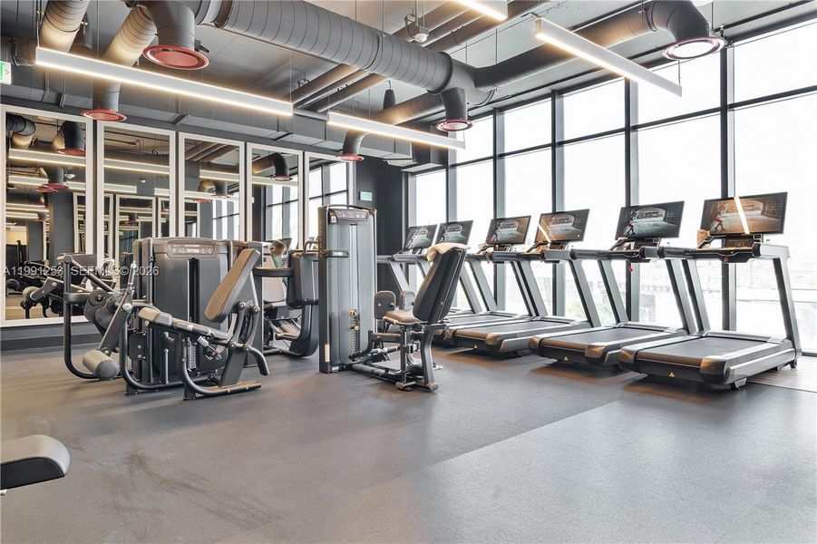 Community amenities in , Miami (Image 22).