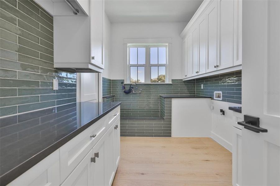 Furnished interior view inside a new home in , Tampa (Image 48).