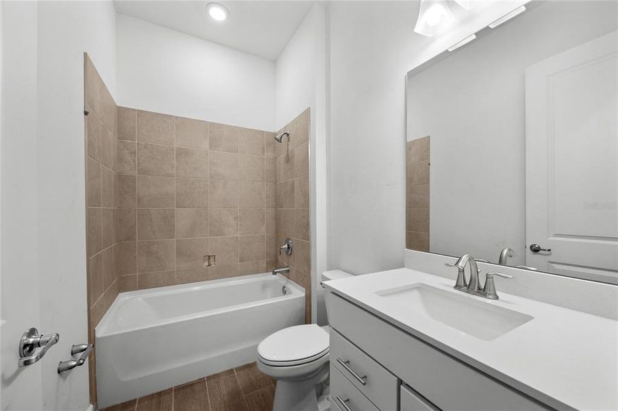 Furnished interior view inside a new home in Calusa Country Club, Lakewood Ranch (Image 13).