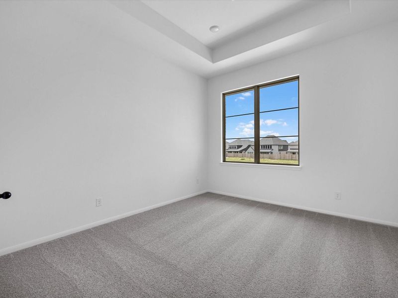 Spacious, unfurnished interior of a new home in Candela, Richmond (Image 18).