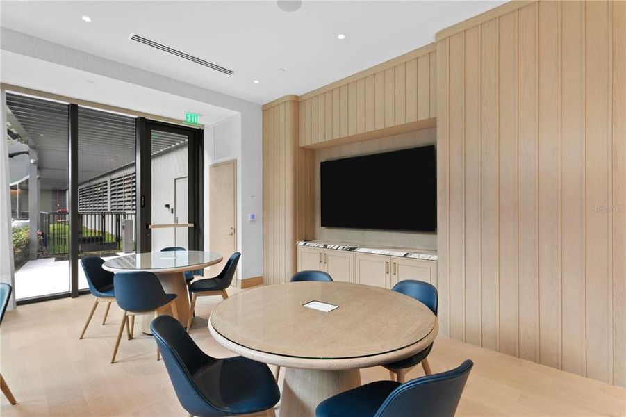 Community amenities in , Tampa (Image 74).