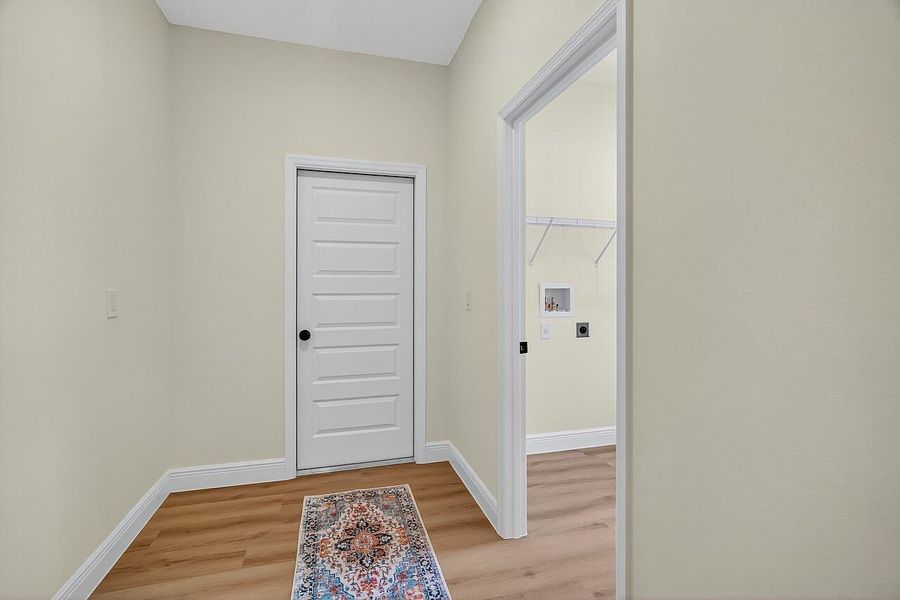 Spacious, unfurnished interior of a new home in , Vero Beach (Image 21). Spacious, unfurnished interior of a new home in , Vero Beach (Image 21).