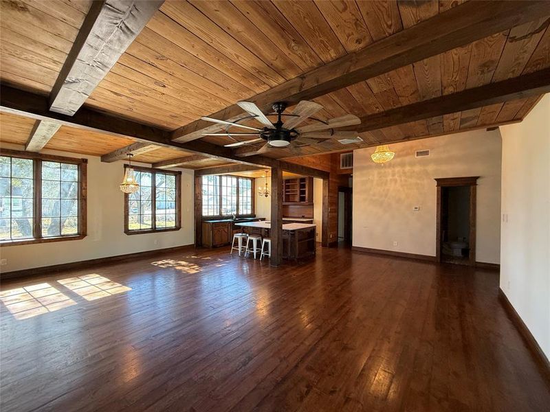 Community amenities in , Weatherford (Image 32). Community amenities in , Weatherford (Image 32).