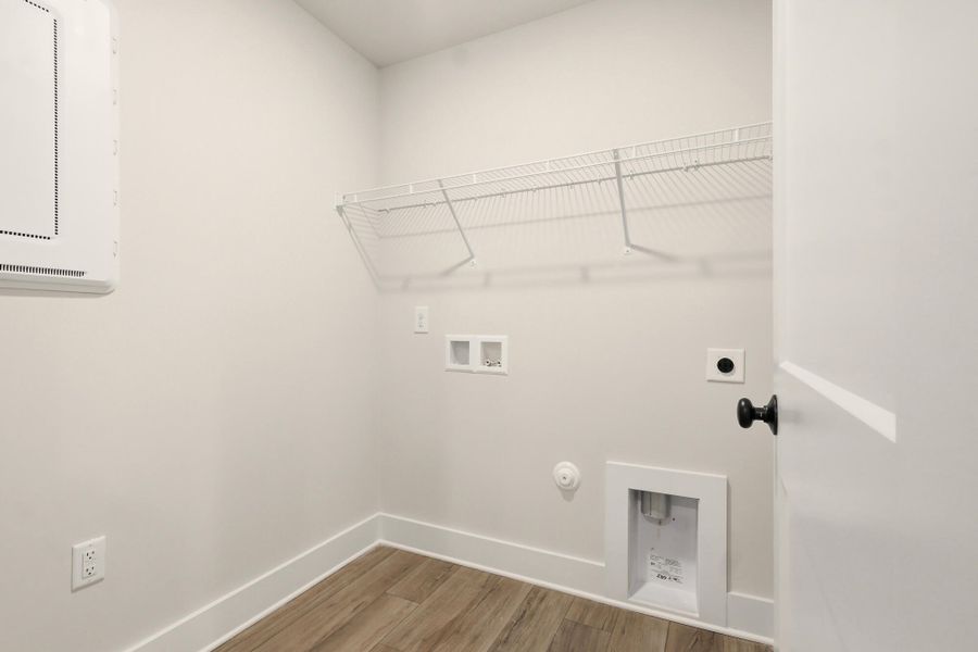 Spacious, unfurnished interior of a new home in Harbor Crossing, Greensboro (Image 34).