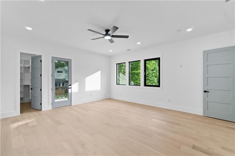 Spacious, unfurnished interior of a new home in , Lawrenceville (Image 20). Spacious, unfurnished interior of a new home in , Lawrenceville (Image 20).