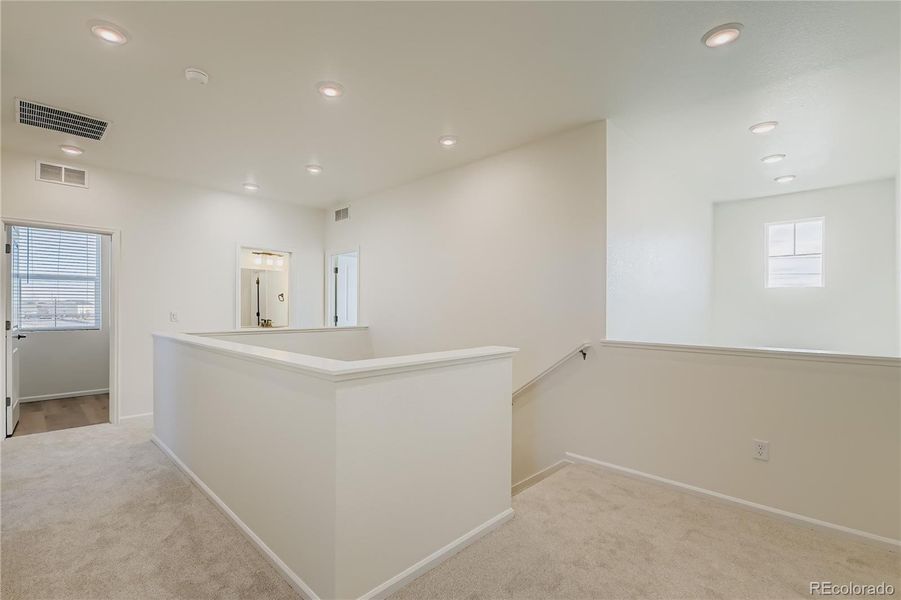 Second story landing