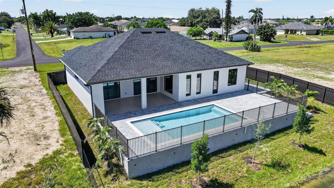 Exterior details and patio area of a home in , Cape Coral (Image 38).