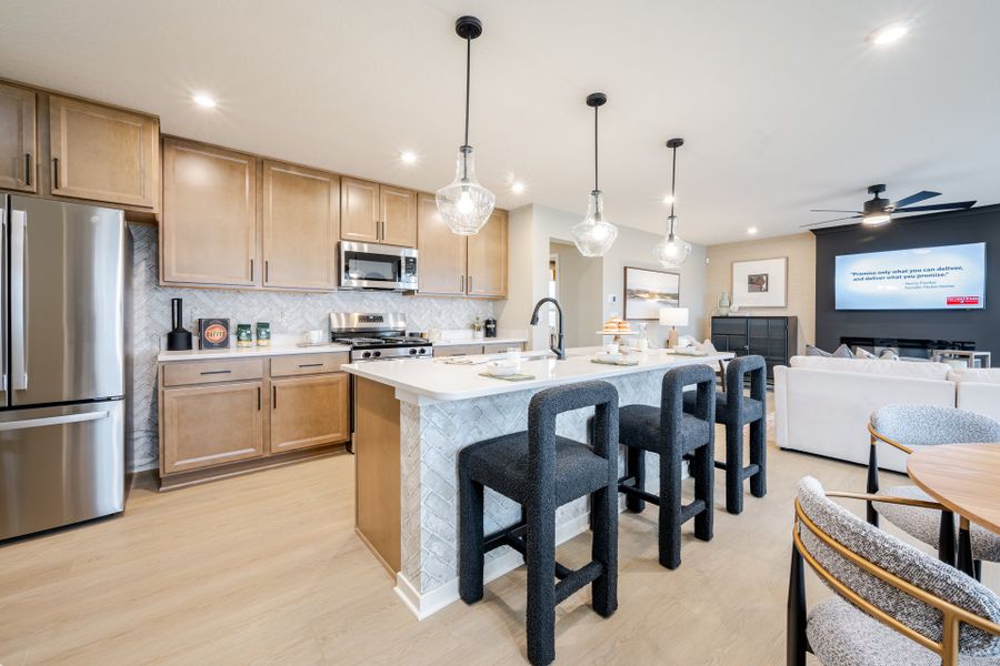 Representative furnished interior of a home built from the Wesley by Fischer Homes in Sage Woods, Dallas (Image 12).