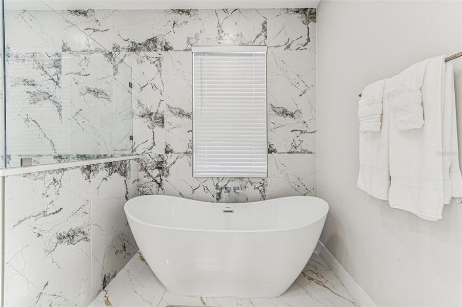 Furnished interior view inside a new home in , Tampa (Image 66).