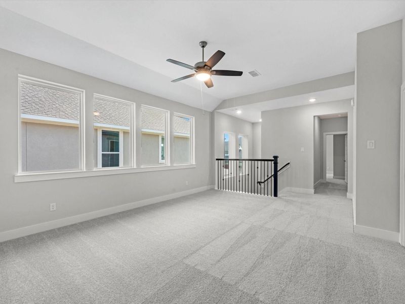 Spacious, unfurnished interior of a new home in Cross Creek Ranch, Fulshear (Image 10).