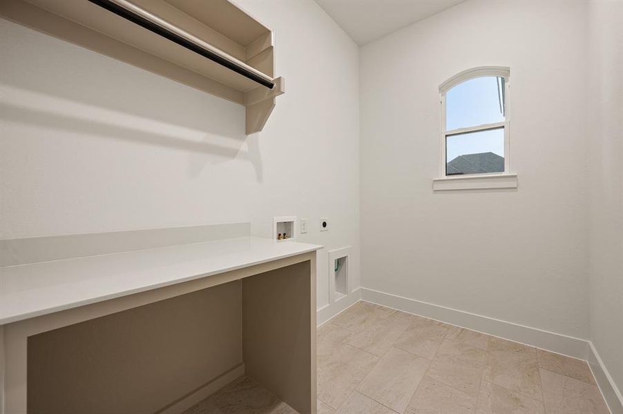 Spacious, unfurnished interior of a new home in LeTara, Haslet (Image 24).