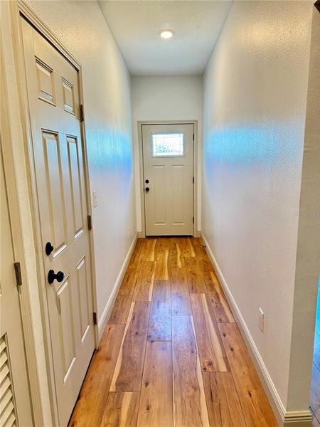 Spacious, unfurnished interior of a new home in , Ocala (Image 21).