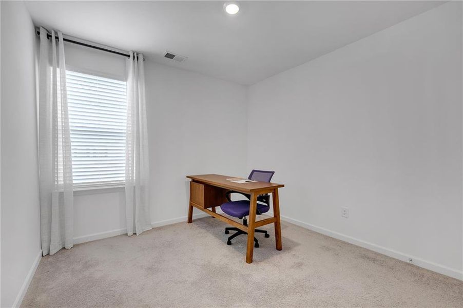 Furnished interior view inside a new home in , Adairsville (Image 19). Furnished interior view inside a new home in , Adairsville (Image 19).