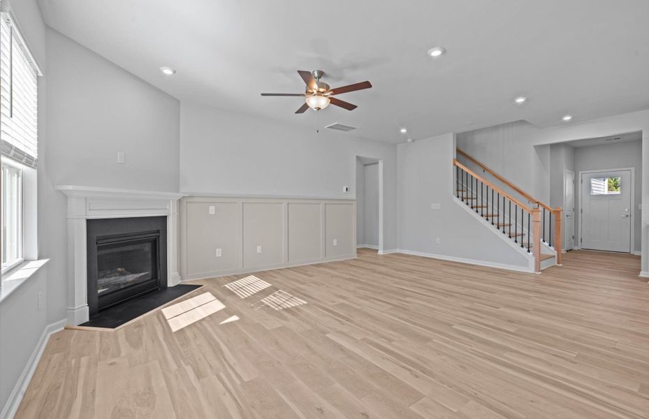 Spacious, unfurnished interior of a new home in Indigo Park, Easley (Image 33).