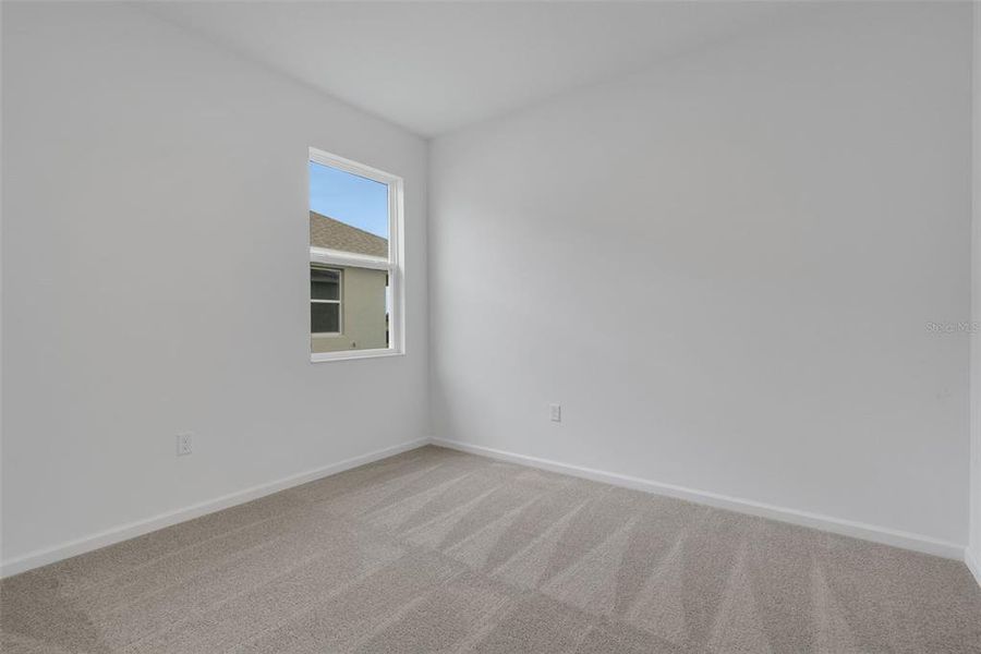 Spacious, unfurnished interior of a new home in , Deland (Image 26).