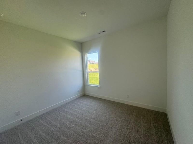 Spacious, unfurnished interior of a new home in Creekview Addition, Van Alstyne (Image 16). Spacious, unfurnished interior of a new home in Creekview Addition, Van Alstyne (Image 16).