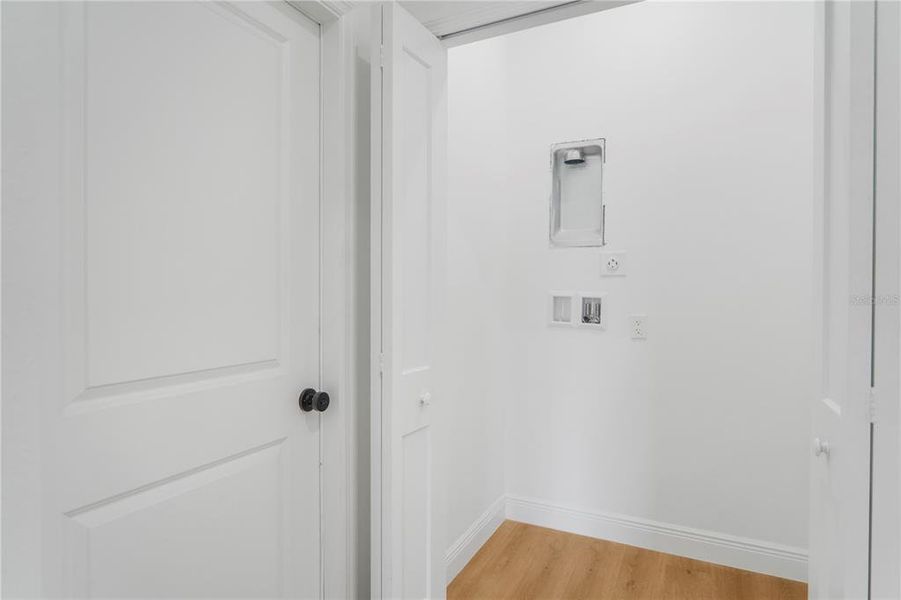 Spacious, unfurnished interior of a new home in , Apopka (Image 39).