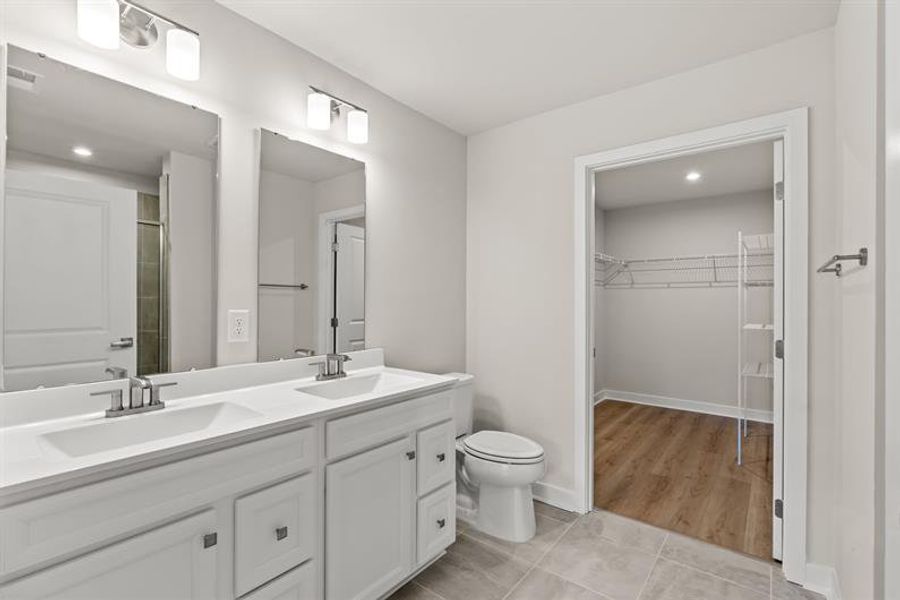 Furnished interior view inside a new home in Hope Pointe Townhomes, North Myrtle Beach (Image 4).