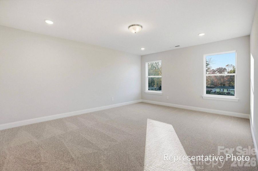 Spacious, unfurnished interior of a new home in Waterford Commons, Rock Hill (Image 23).