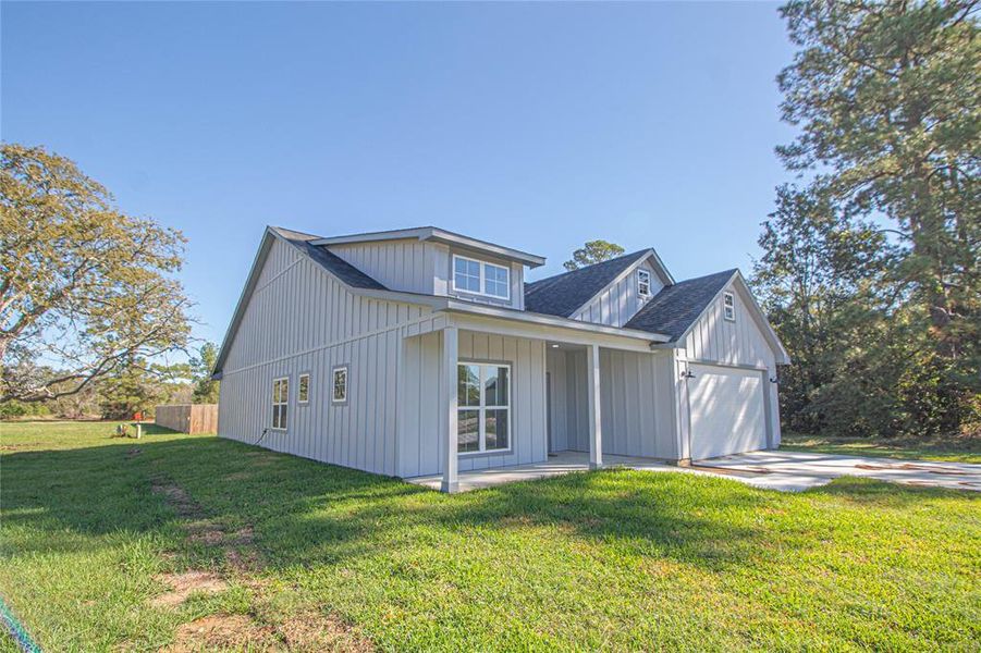 Front exterior of a new home in , Livingston, TX, highlighting curb appeal (Image 14). Front exterior of a new home in , Livingston, TX, highlighting curb appeal (Image 14).