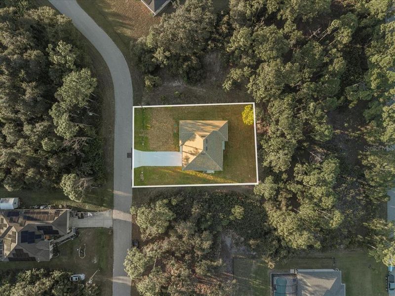 Image 33 of a home in . Image 33 of a home in .