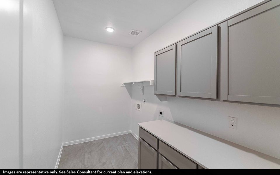 Image 17 representing the Seguin by CastleRock Communities in Solterra, Mesquite, TX. Image 17 representing the Seguin by CastleRock Communities in Solterra, Mesquite, TX.