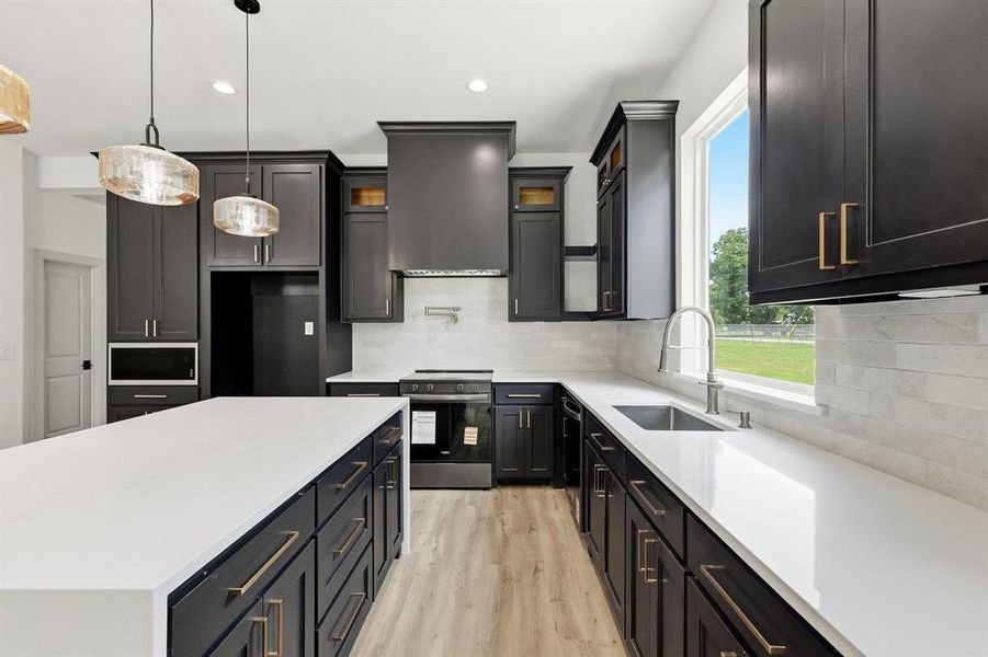 Furnished interior view inside a new home in , Bridgeport (Image 12).