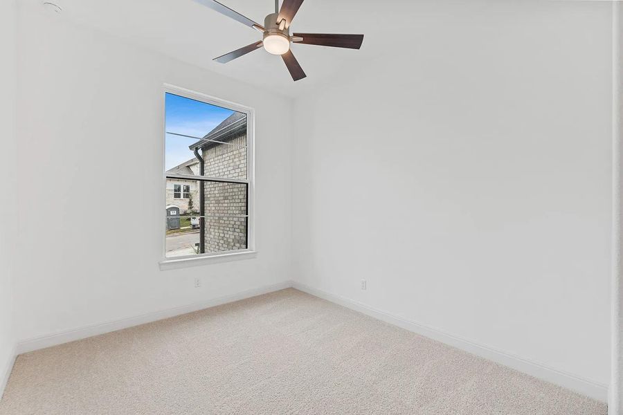 Spacious, unfurnished interior of a new home in Wolf Ranch West Bend - 60', Georgetown (Image 23).