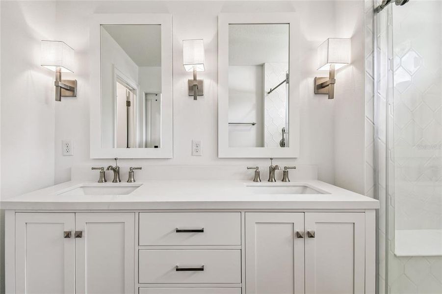 Close-up of interior finishes inside a home in Vdara, Orlando (Image 17).