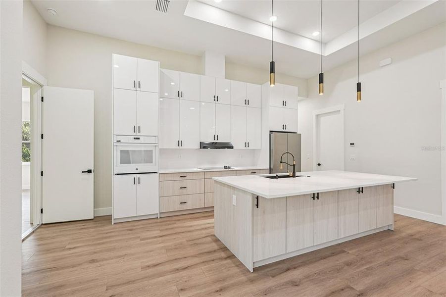 Furnished interior view inside a new home in , Port Charlotte (Image 4).