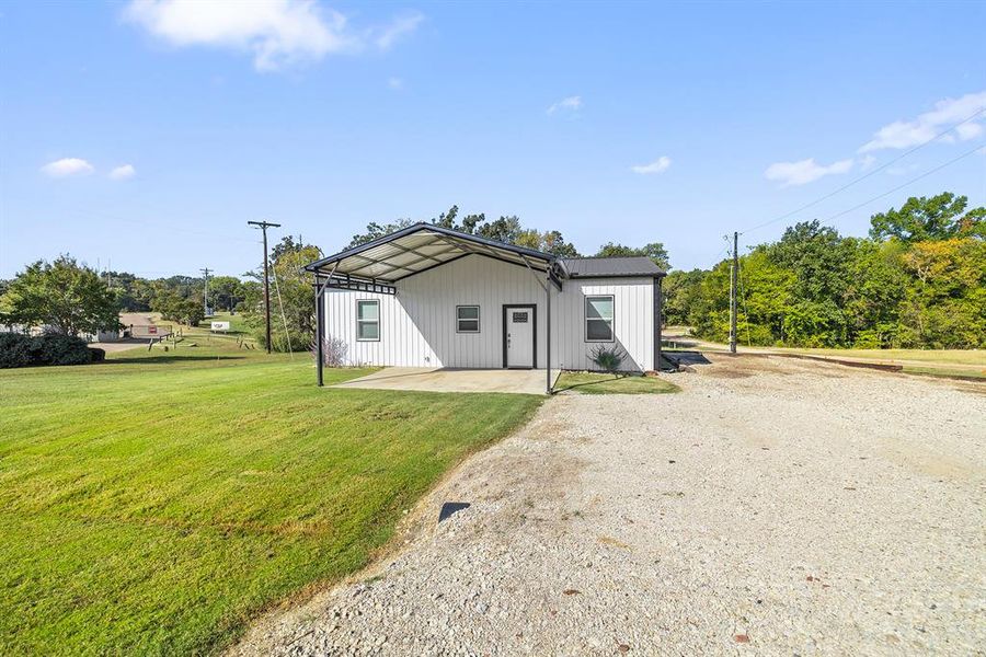 Image 23 of a home in .