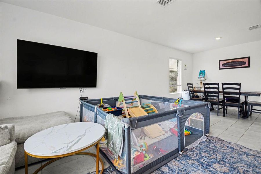 Furnished interior view inside a new home in Falcon Heights, Forney (Image 6).