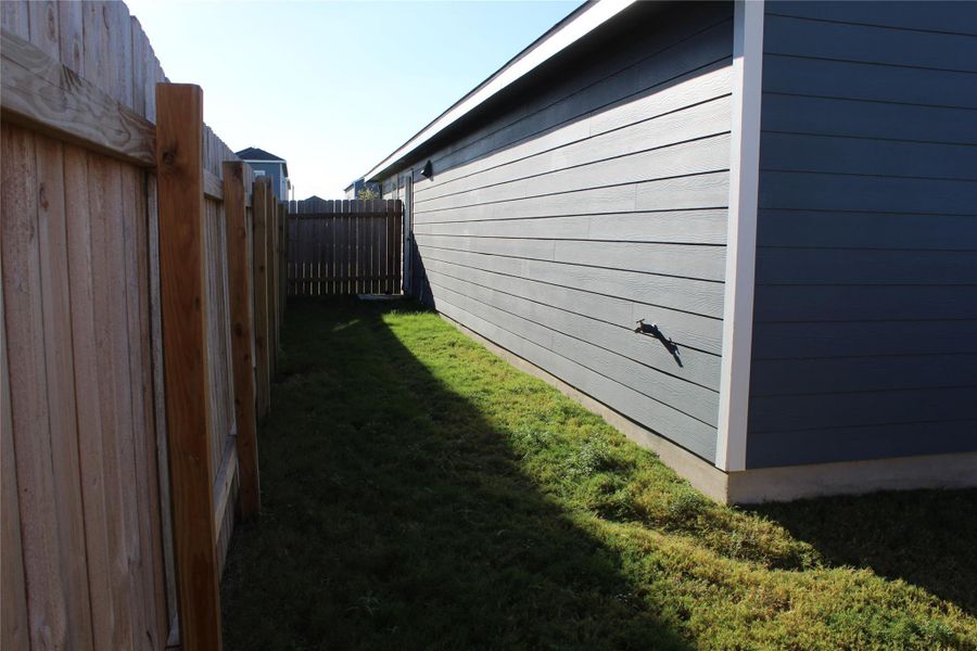 Exterior details and patio area of a home in Cielo Gardens: Belmar Collection, Jarrell (Image 4).