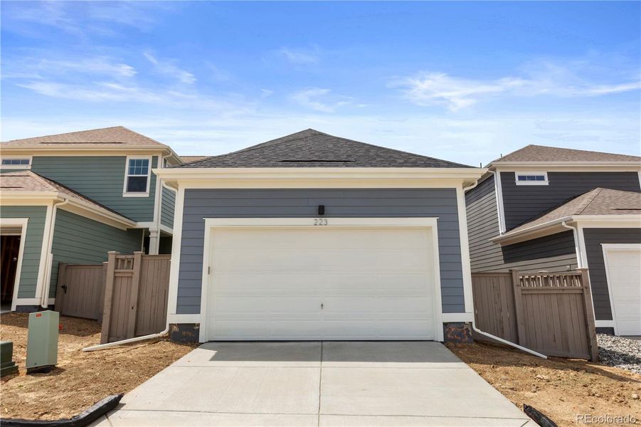 Front exterior of a new home in Westerly, Erie, CO, highlighting curb appeal (Image 15). Front exterior of a new home in Westerly, Erie, CO, highlighting curb appeal (Image 15).