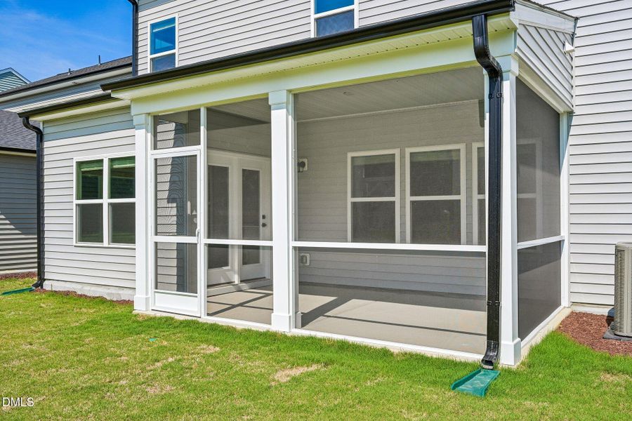 52-web-or-mls-Fetching Pl-S2905-052