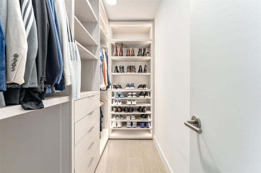 Furnished interior view inside a new home in Five Park, Miami Beach (Image 18).