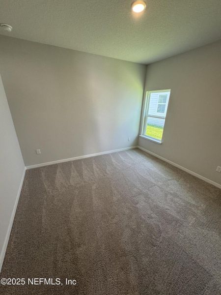 Spacious, unfurnished interior of a new home in Oak Creek Preserve, Jacksonville (Image 17). Spacious, unfurnished interior of a new home in Oak Creek Preserve, Jacksonville (Image 17).