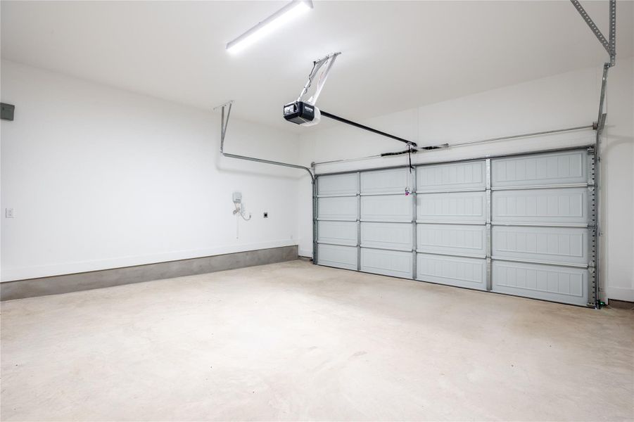 Spacious, unfurnished interior of a new home in Ryegrass Collection – Freedom at Anthem, Kyle (Image 14).