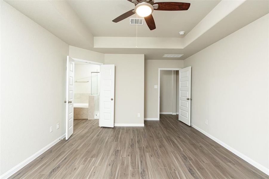 Photos are a representation of the floor plan. Options and interior selections will vary.