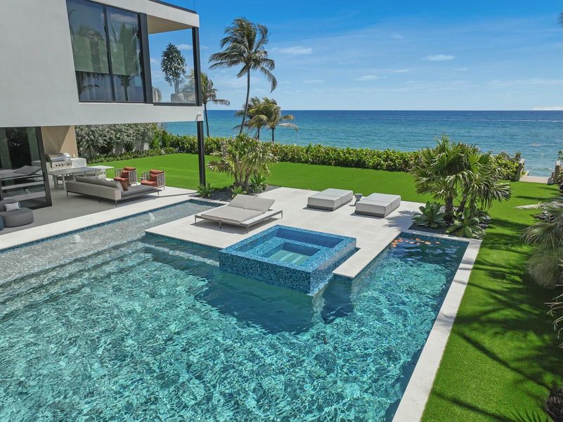 Image 81 of a home in .