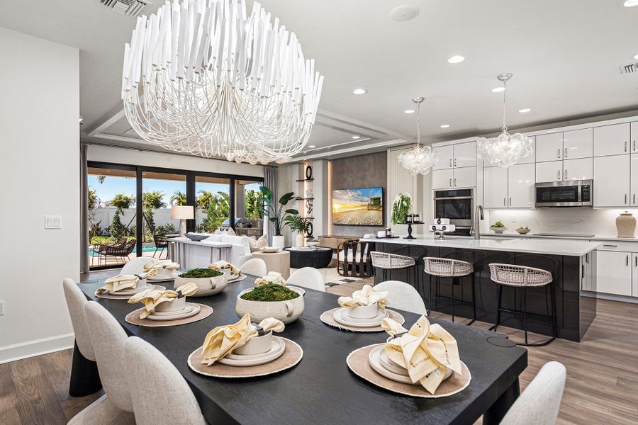 Community amenities associated with the Grenada by GL Homes in Valencia Harbor (55+), Fort Myers (Image 11).