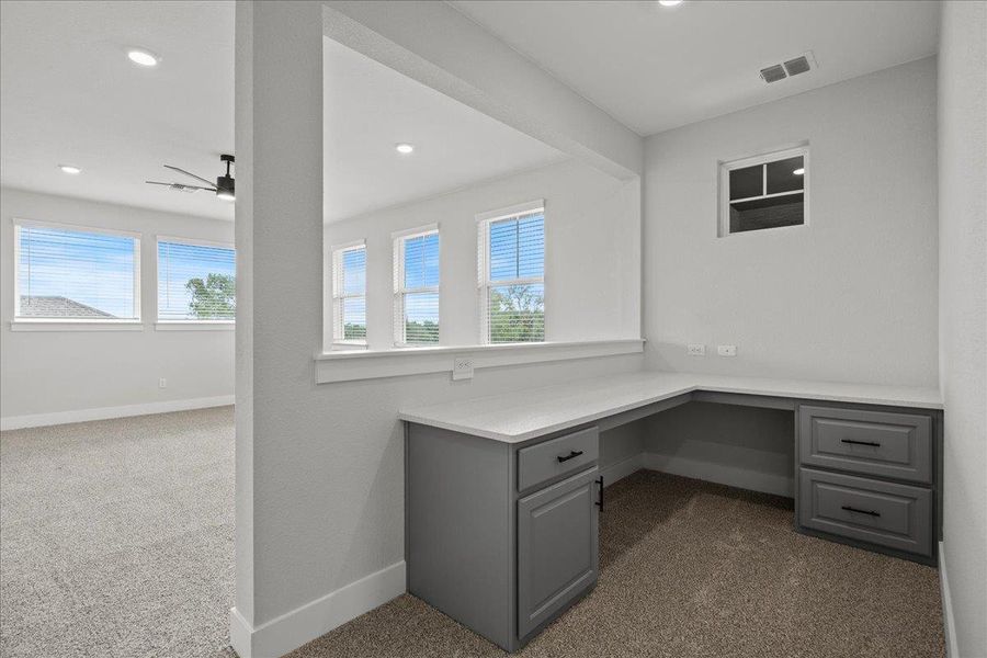 Furnished interior view inside a new home in 6 Creeks, Kyle (Image 10). Furnished interior view inside a new home in 6 Creeks, Kyle (Image 10).