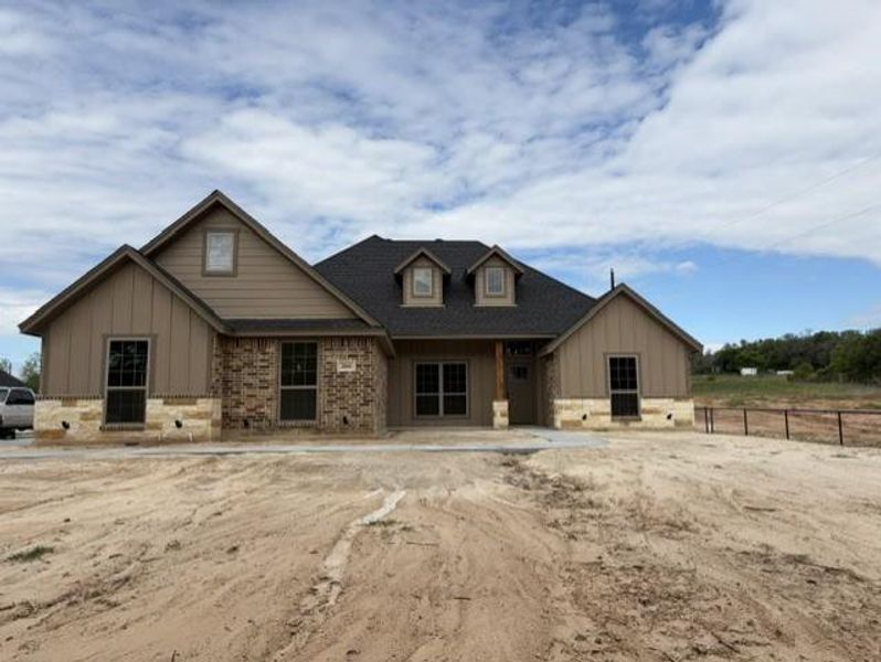 Image 19 of a home in . Image 19 of a home in .