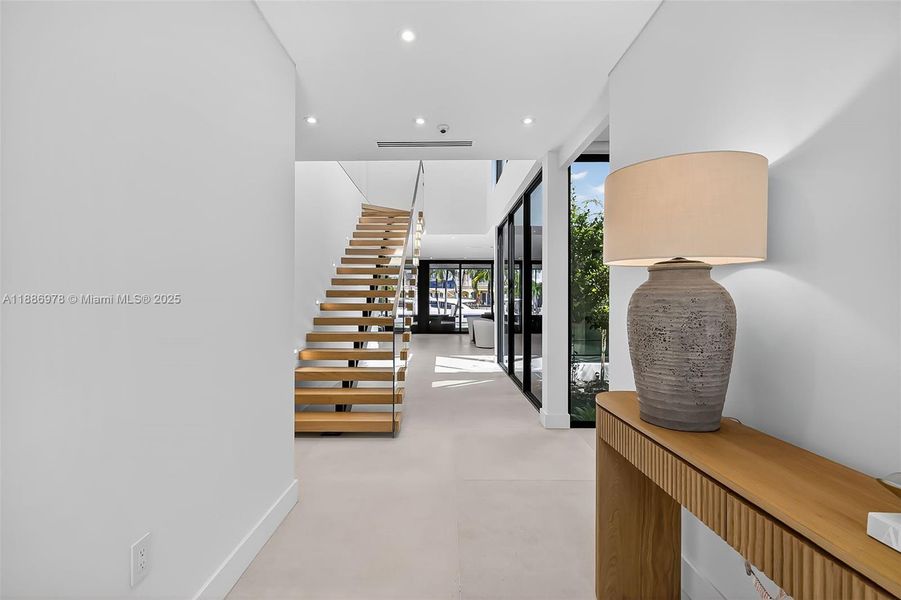 Image 44 of a home in .