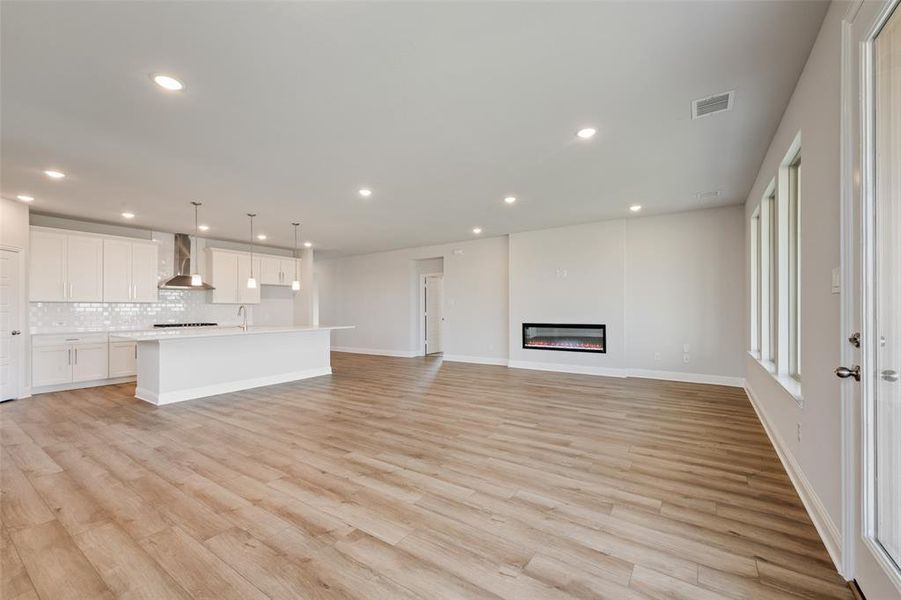 Spacious, unfurnished interior of a new home in Arbors at Legacy Hills, Celina (Image 19). Spacious, unfurnished interior of a new home in Arbors at Legacy Hills, Celina (Image 19).